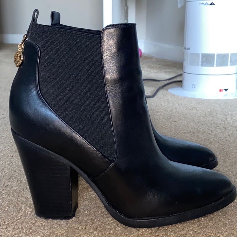 MK BOOTIES - Picture 4 of 12
